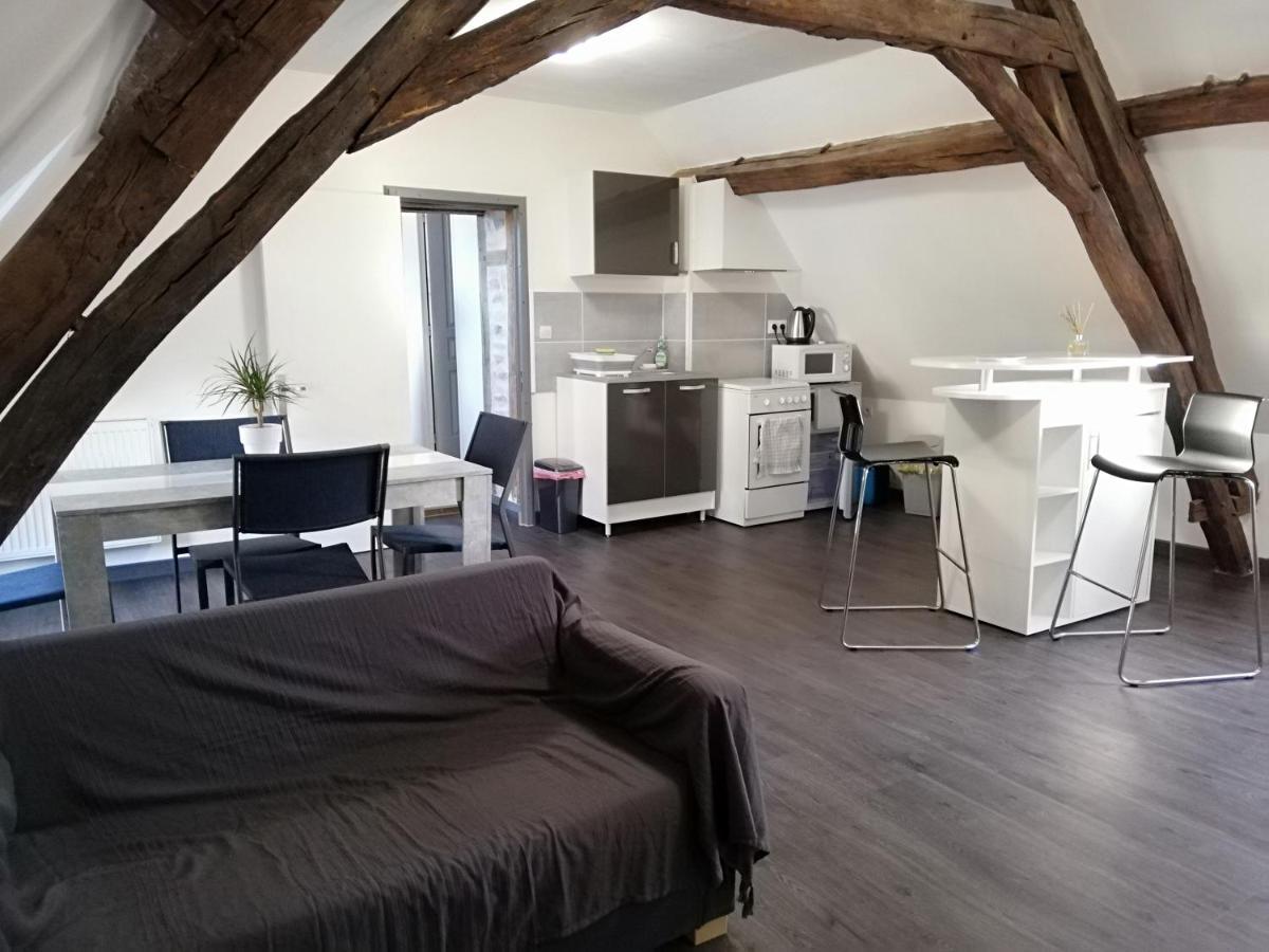 Appartement Au Pied Du Circuit De Маньї-Кур Екстер'єр фото