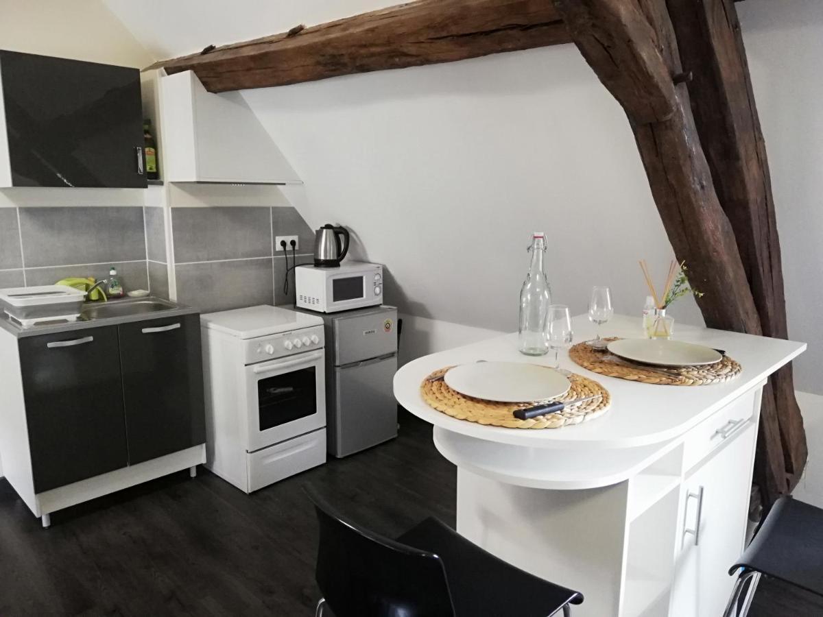 Appartement Au Pied Du Circuit De Маньї-Кур Екстер'єр фото