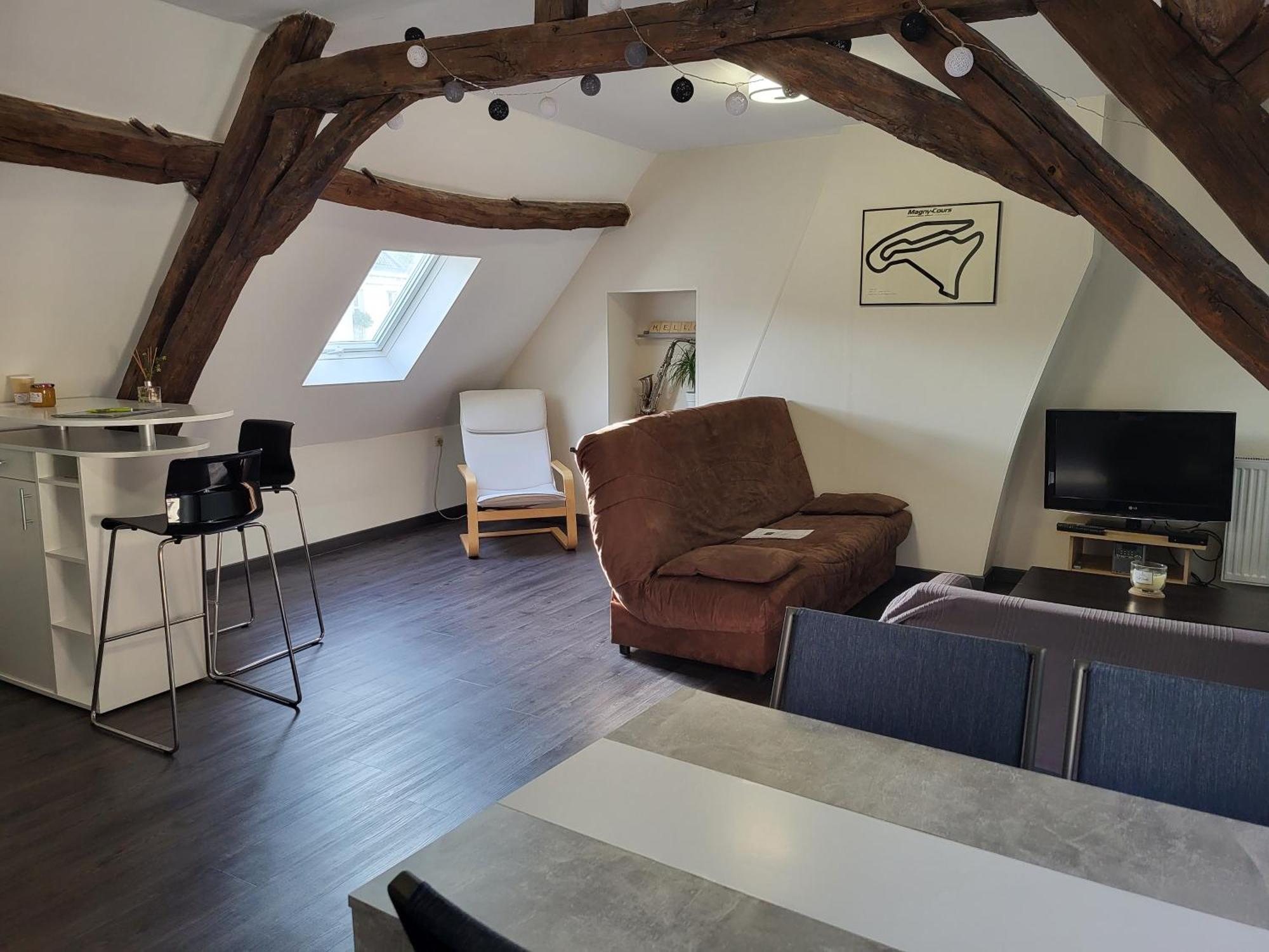 Appartement Au Pied Du Circuit De Маньї-Кур Екстер'єр фото